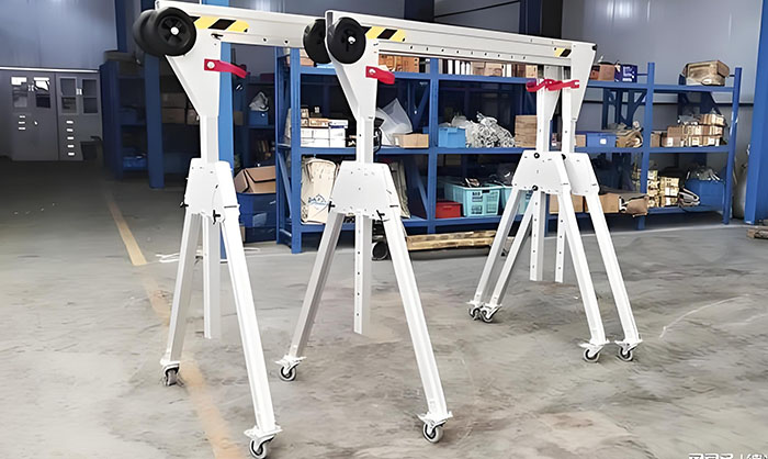 Aluminum mobile gantry